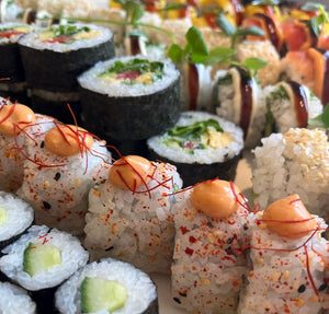 
            
                Load image into Gallery viewer, Premium Feast Sushi Platter
            
        